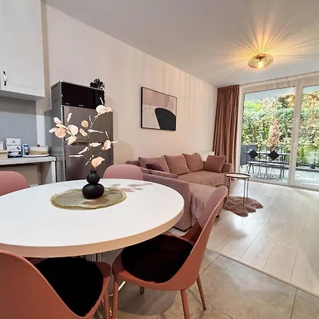 Mera Escape Private Parking And Terrace Apartment