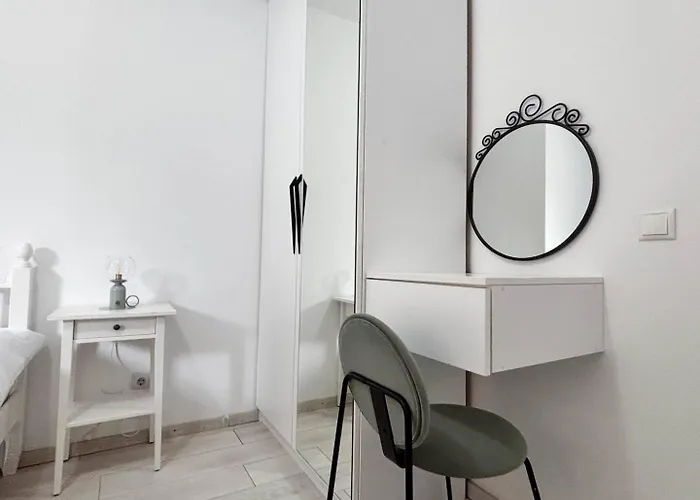 Mera Escape Private Parking And Terrace